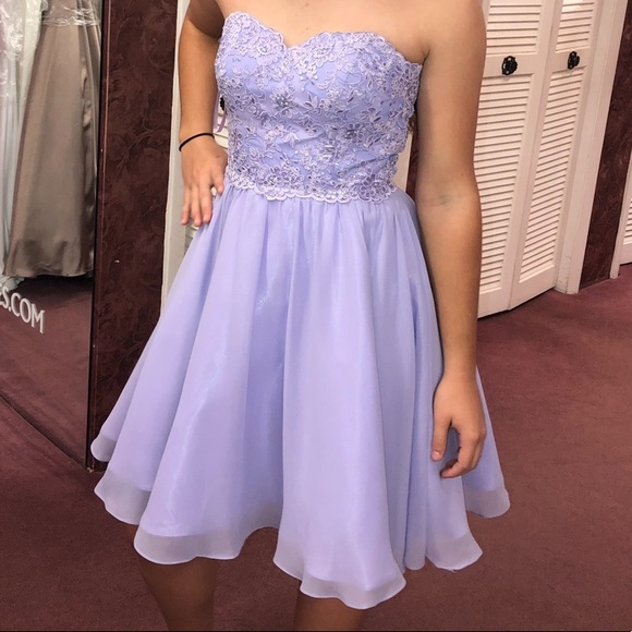 Lavender Hoco Dress size 2-4 - Picture 1 of 2